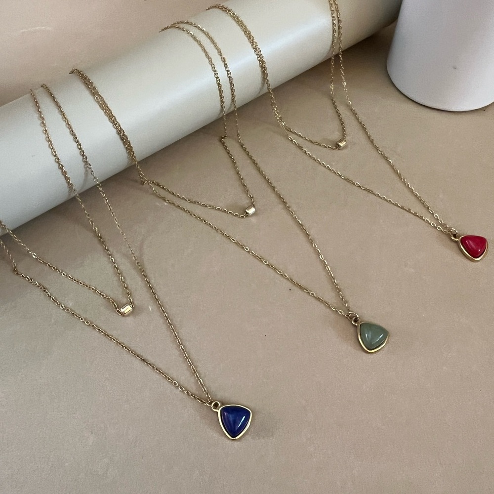 Boho Chic Natural Stone Pendant Layered Necklace - Elegant Artsy Necklace